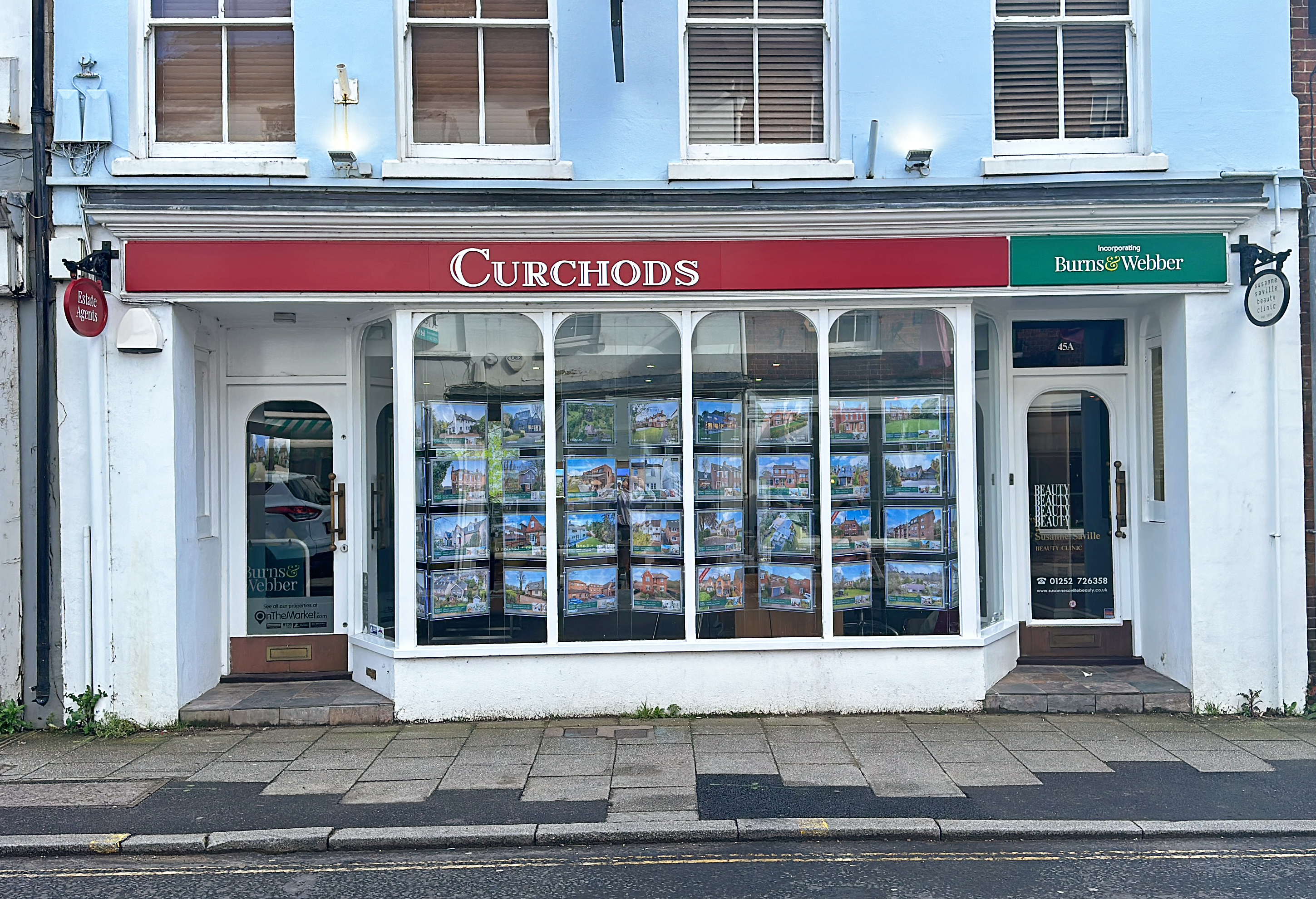 Well known estate agent unveils fresh new look after rebranding